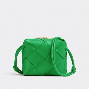BOTTEGA VENETA MINI CASSETE CAMERA BAG